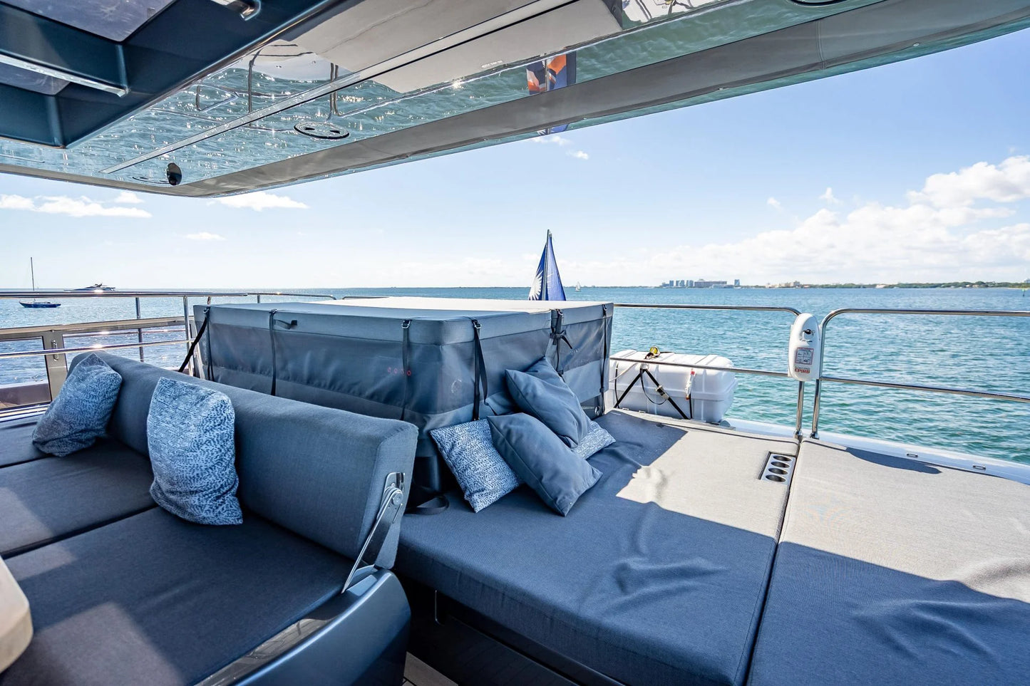 Sun Reef 60’